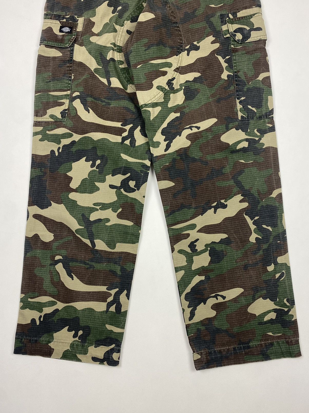 Dickies Dickies Woodland Camo Ripstop Baggy Cargo Pants Size US 32 / EU 48 - 13 Thumbnail
