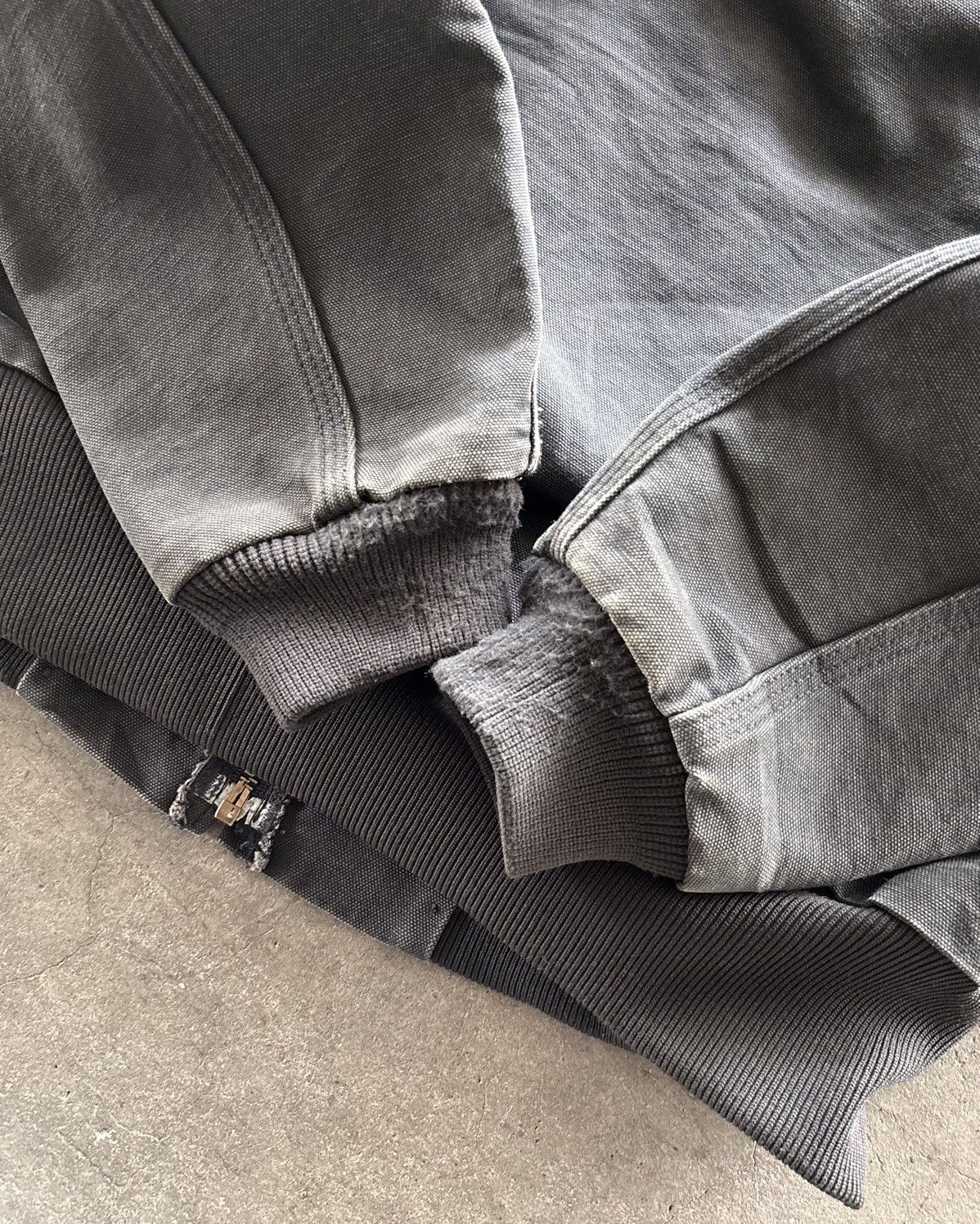 Carhartt 90s J03BLK Carhartt Active Faded Black Jacket Size US L / EU 52-54 / 3 - 10 Thumbnail
