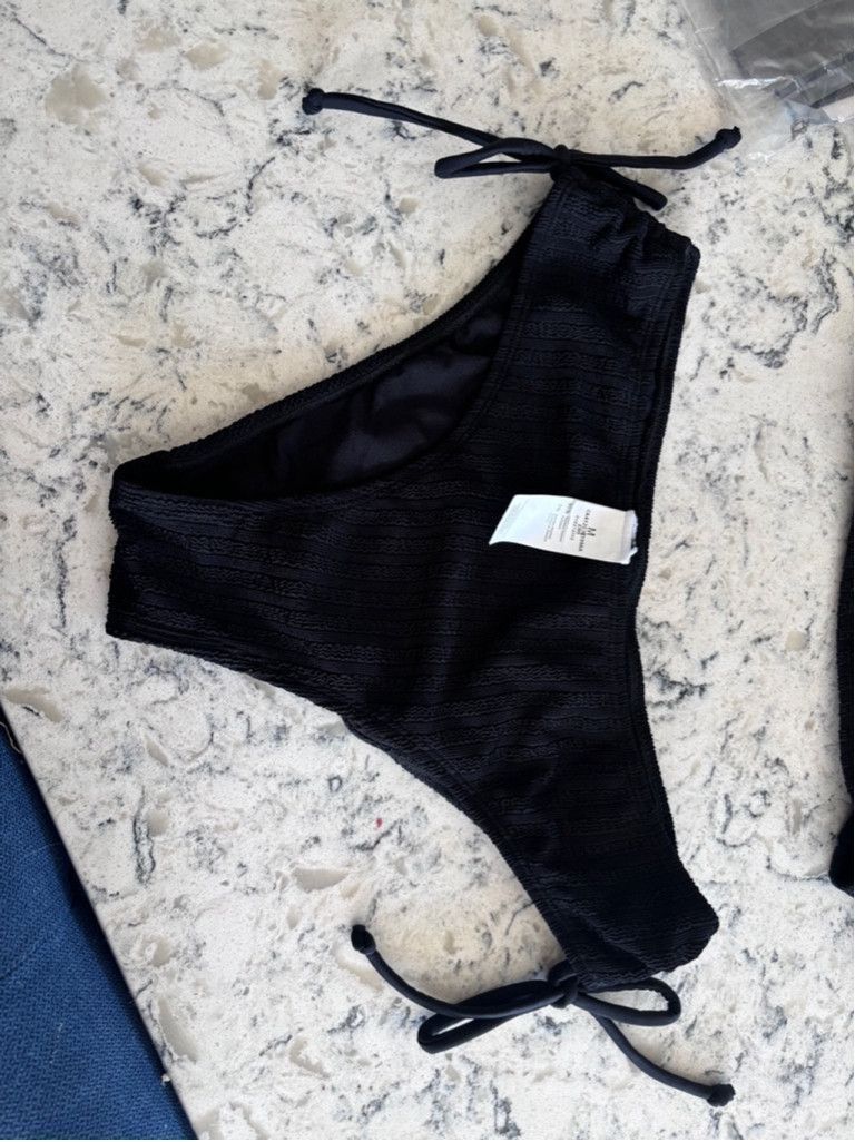 Cushman Women's Eclipse Black Swimsuit M Size M / US 6-8 / IT 42-44 - 3 Thumbnail