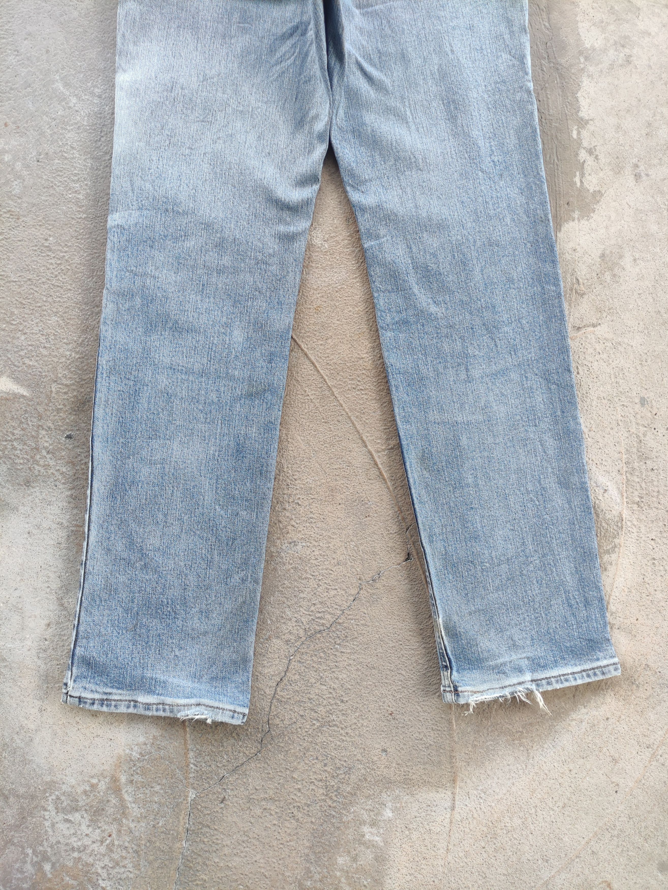 Wrangler Vintage Wrangler Jean Distressed Faded Denim waist 31 Size US 31 - 11 Thumbnail