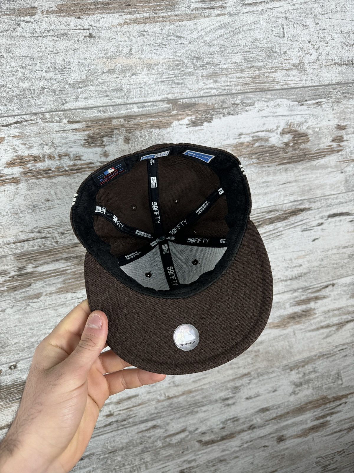 New Era × Vintage Mens Vintage New Era cap brown bags snapback streetwear y2k Size ONE SIZE - 7 Thumbnail