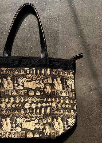 Jean Paul Gaultier Jean Paul Gaultier 2000s “Cyber Horror Museum” Tote Bag Size ONE SIZE - 2 Thumbnail