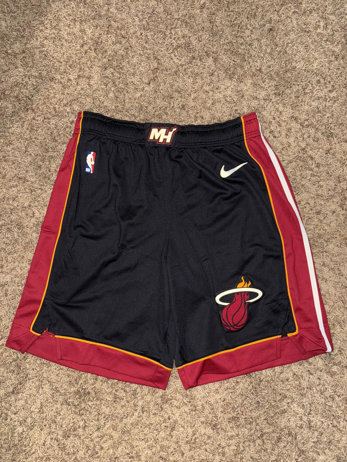 Nike Nike Men's NBA Maimi Heat Dri-Fit ADV Team Issued Shorts Size US 34 / EU 50 - 1 Thumbnail