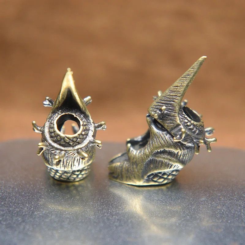 Handmade 2Pcs Elk Helmet Knife Beads Paracord Bead Zipper Umbrella Size ONE SIZE - 1 Thumbnail