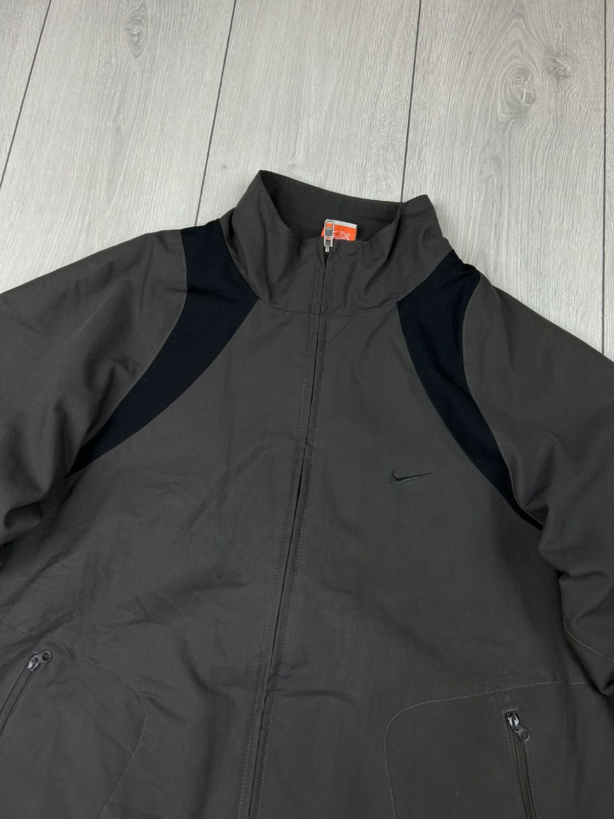 Vintage Nike Vintage Track Jacket size L Size US L / EU 52-54 / 3 - 3 Thumbnail