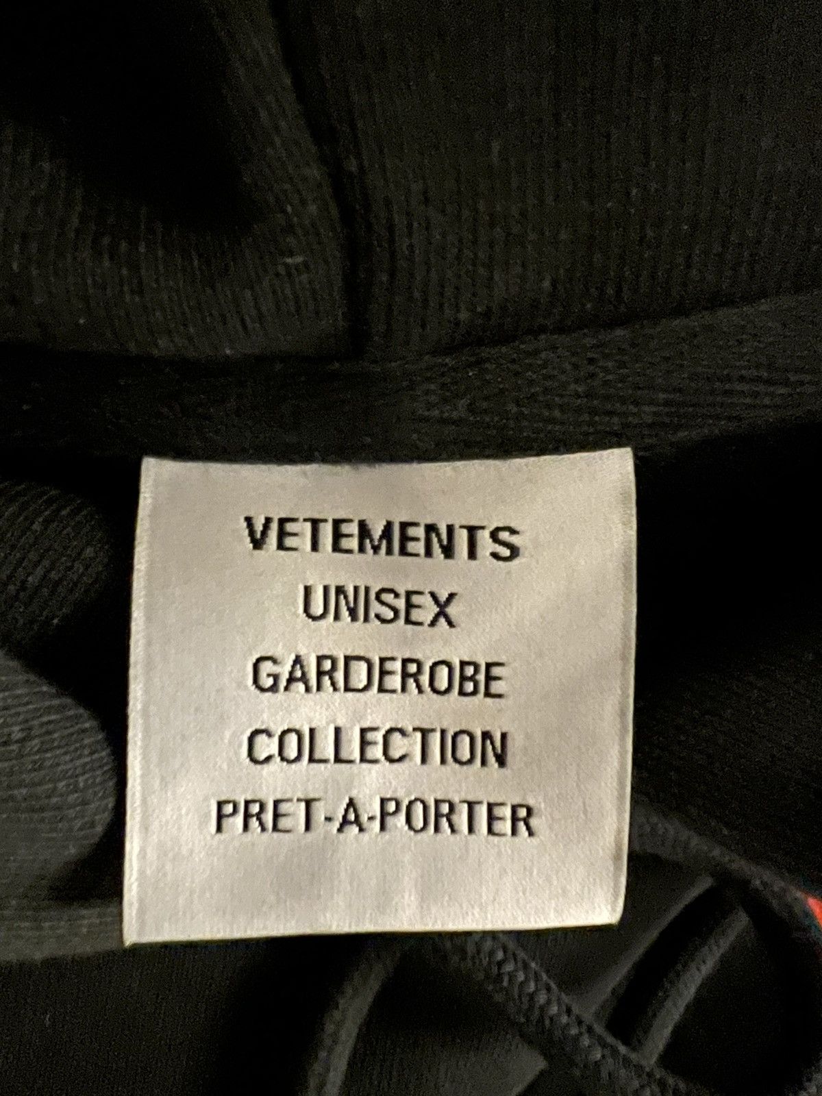 Vetements Vetments “Hello my name is vetments ” hoodie in black Size US S / EU 44-46 / 1 - 4 Thumbnail