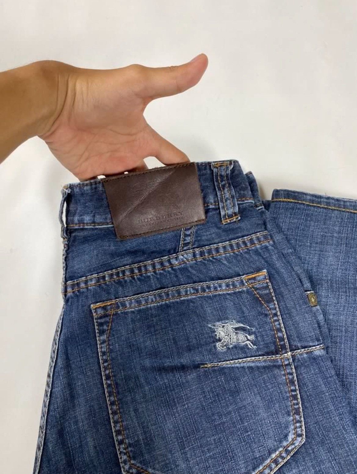 Burberry Burberry Denim Pants Size US 30 / EU 46 - 2 Thumbnail