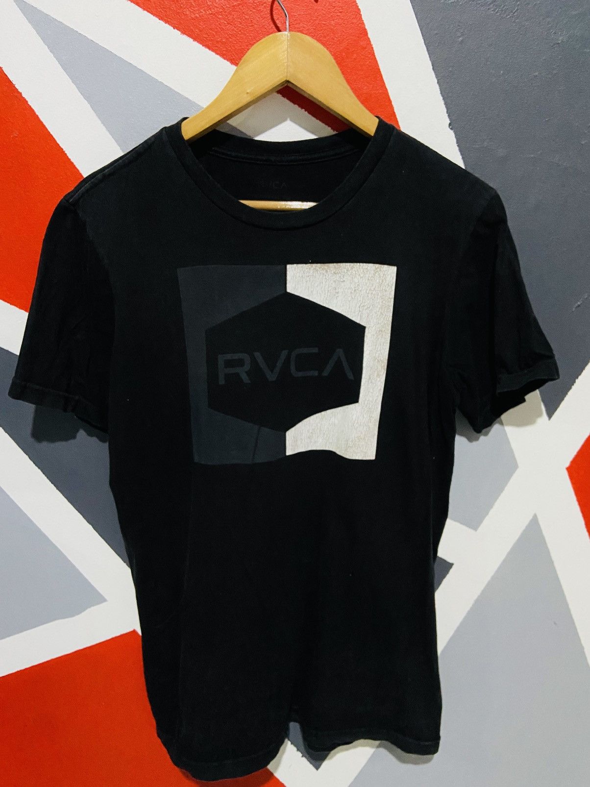 RVCA Big Logo RVCA Tew Size US M / EU 48-50 / 2 - 1 Thumbnail