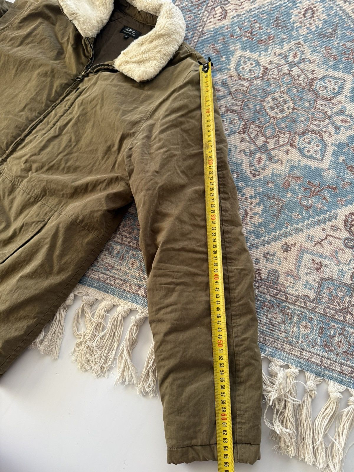 A.P.C. A.P.C. Rue Madame Paris Military Sherpa Khaki Men’s Jacket Size US M / EU 48-50 / 2 - 15 Thumbnail