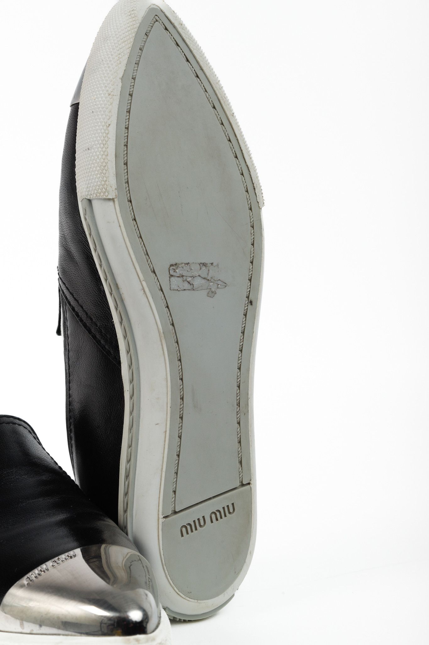 Miu Miu Miu Miu Black Metal-Cap-Toe Slip-On Sneakers Size US 6.5 / IT 36.5 - 6 Thumbnail