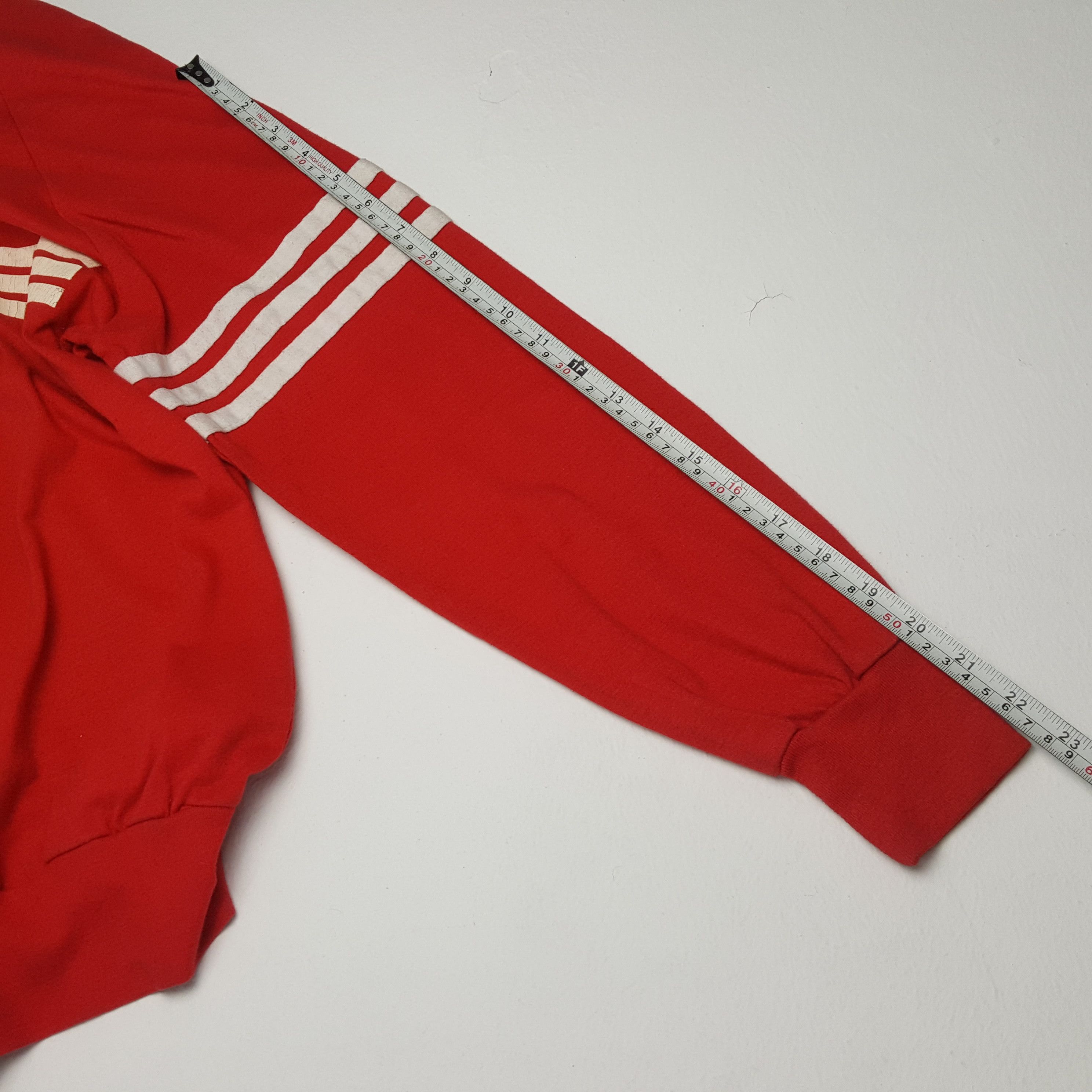 Vintage CANADA Center Design Three Stripes Style Vintage Sweatshirt Size US S / EU 44-46 / 1 - 6 Thumbnail