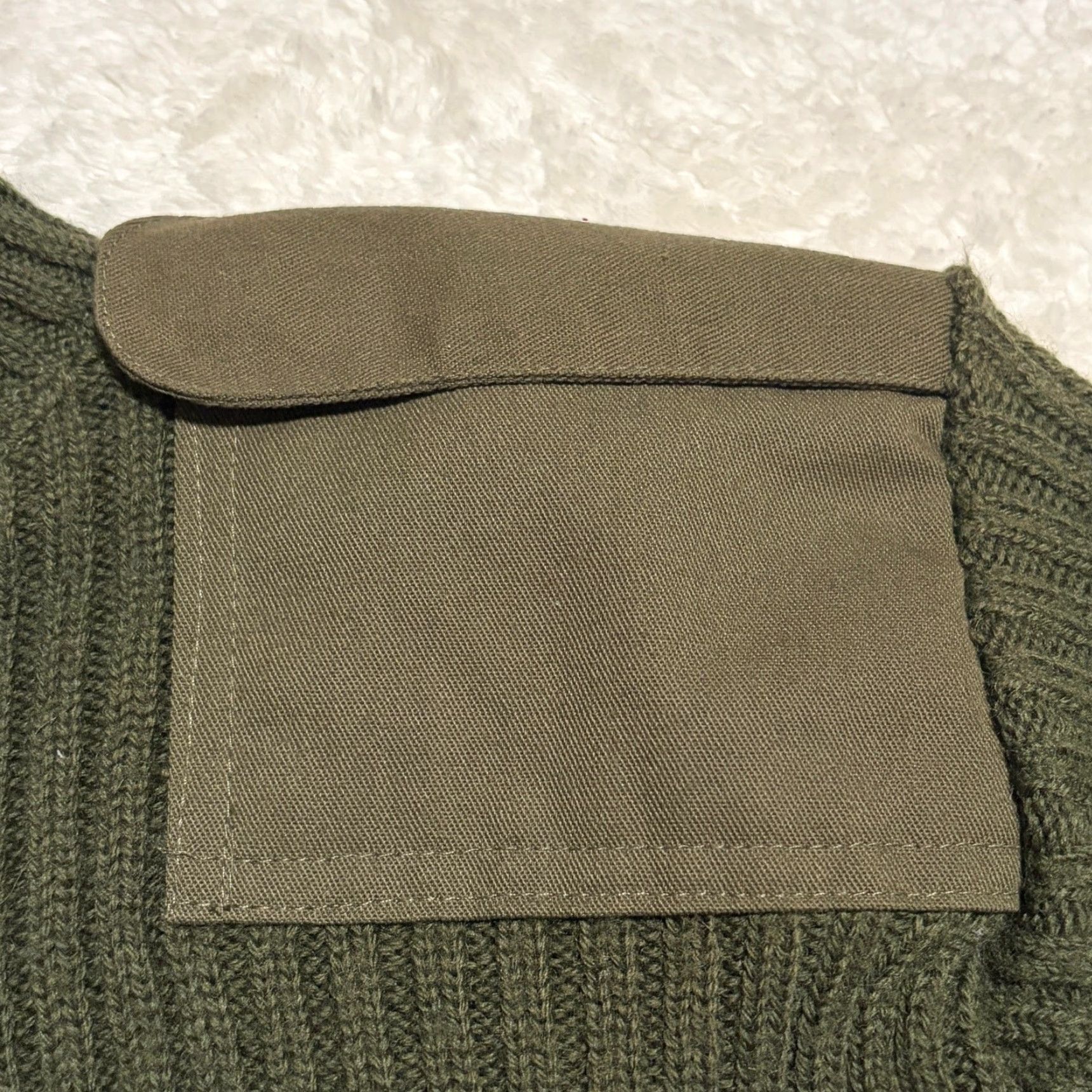 Commando VINTAGE DSPC Sweater Mens 38 Small Green 100% Wool Service Valor US Military Commando Size US S / EU 44-46 / 1 - 5 Thumbnail