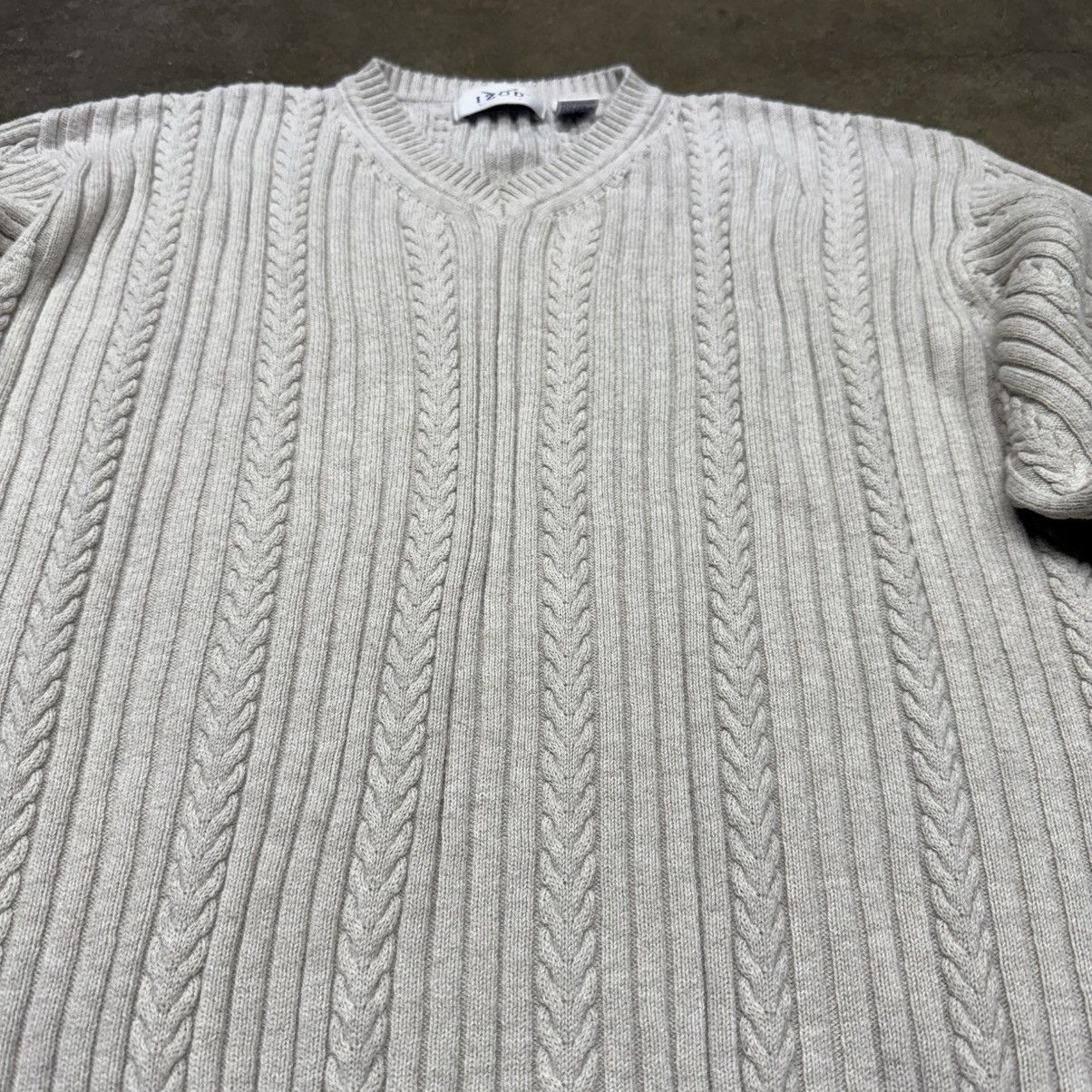 Izod Vintage IZOD V-Neck Cable Knit Sweater Ivory Preppy Size US XL / EU 56 / 4 - 3 Thumbnail