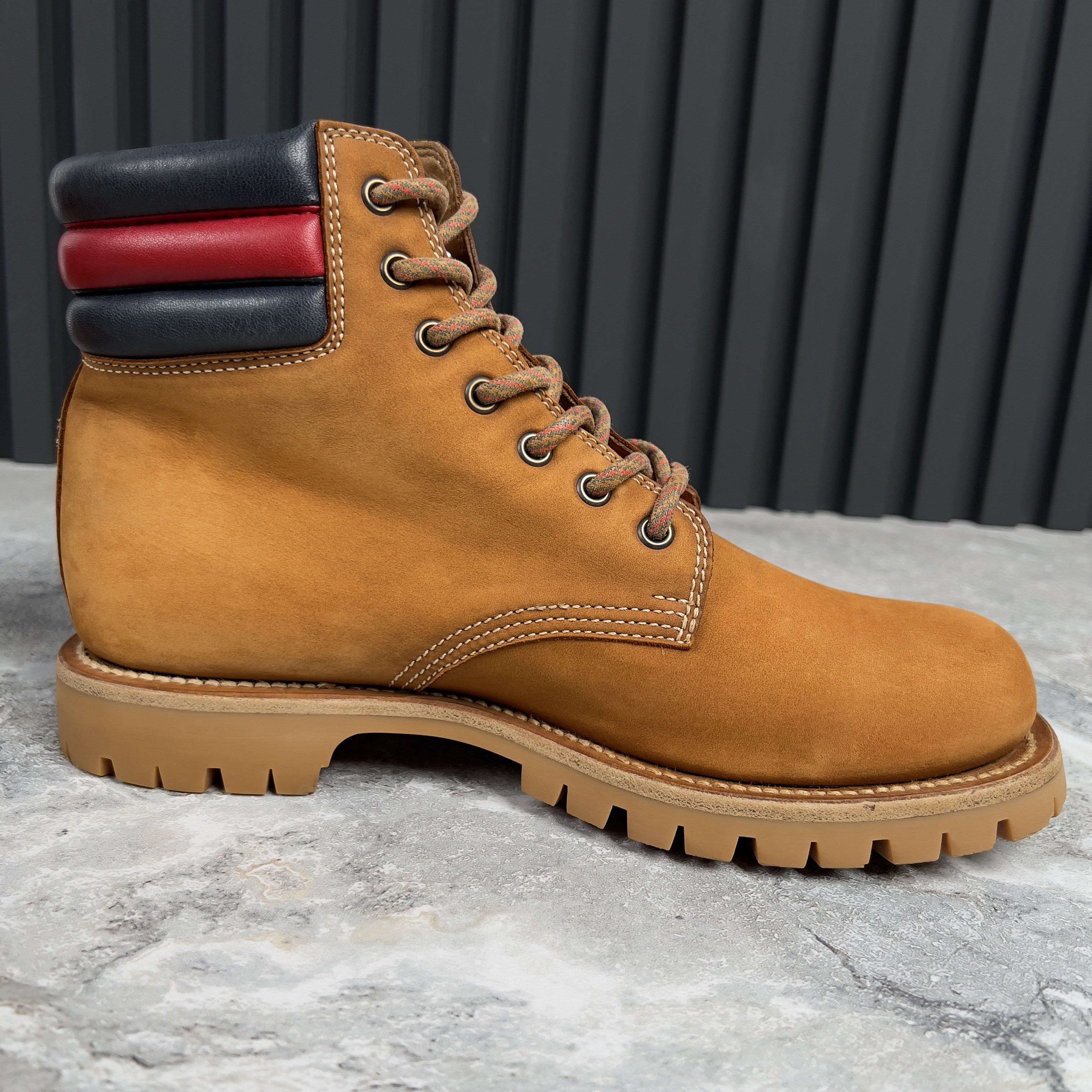 Gucci GUCCI Marland Combat Boots Nubuck Timberland Size US 9.5 / IT 39.5 - 7 Thumbnail