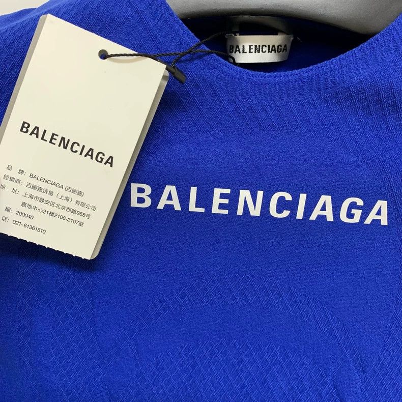 Balenciaga Balenciaga size 36 Tight short sleeves with blue chest logo Size S / US 4 / IT 40 - 4 Thumbnail