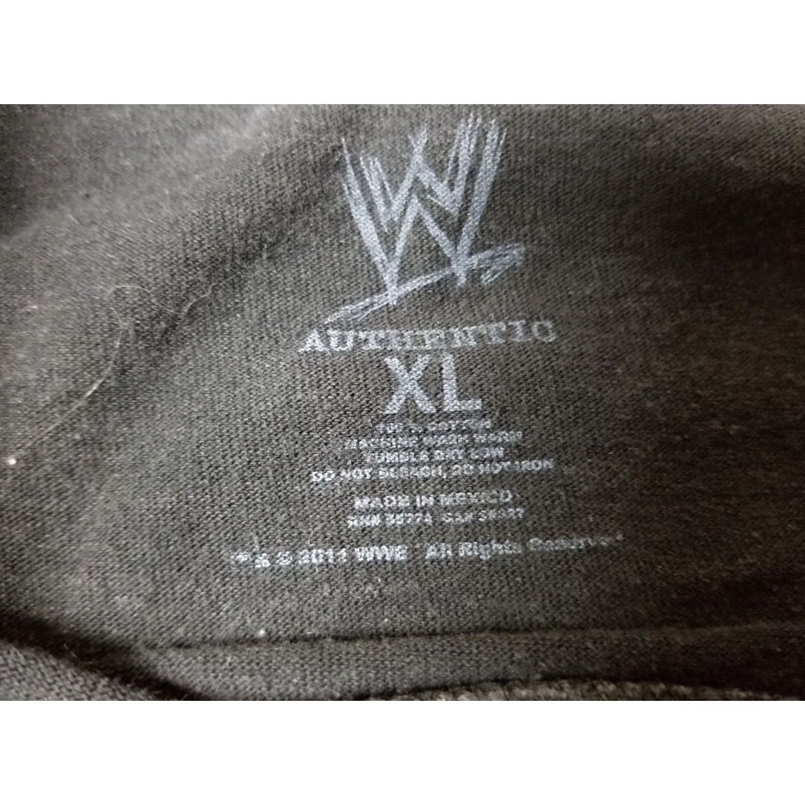 Vintage VINTAGE WWE THE SHIELD T-SHIRT Cotton Black XLARGE Mens Short Sleeve Round Neck 23 INCH Chest 28 INCH Back Length Size US XL / EU 56 / 4 - 6 Thumbnail