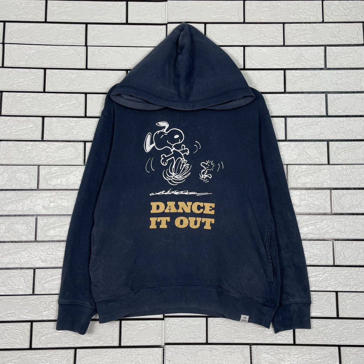 Uniqlo Uniqlo Peanuts Snoopy Hoodie Size US S / EU 44-46 / 1 - 1 Thumbnail