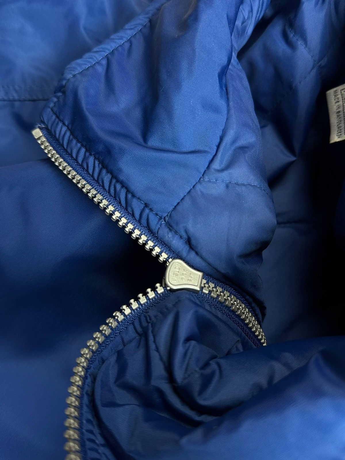 Nike Vintage 90s Nike Big Swoosh Nylon Puffer Jacket L Size US L / EU 52-54 / 3 - 9 Thumbnail