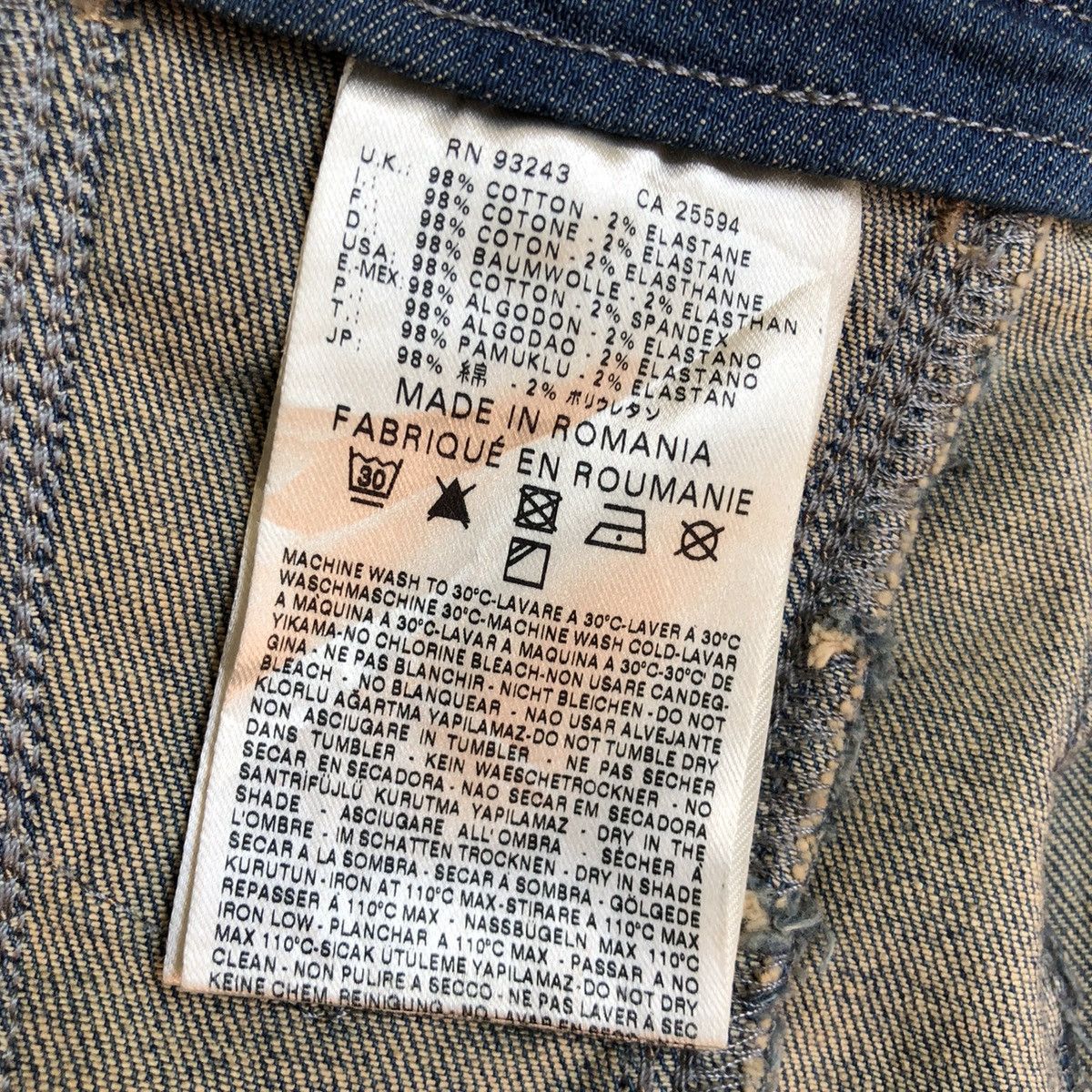 Diesel DIESEL full button jeans mini skirt Size 26" / US 2 / IT 38 - 21 Thumbnail