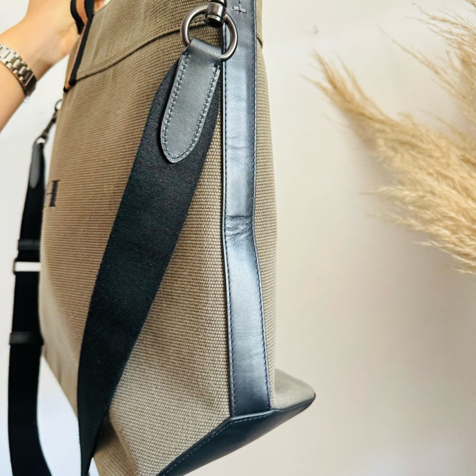 Coach COACH Olive Green Black Canvas Leather Zip Travel Tote Bag Size ONE SIZE - 6 Thumbnail