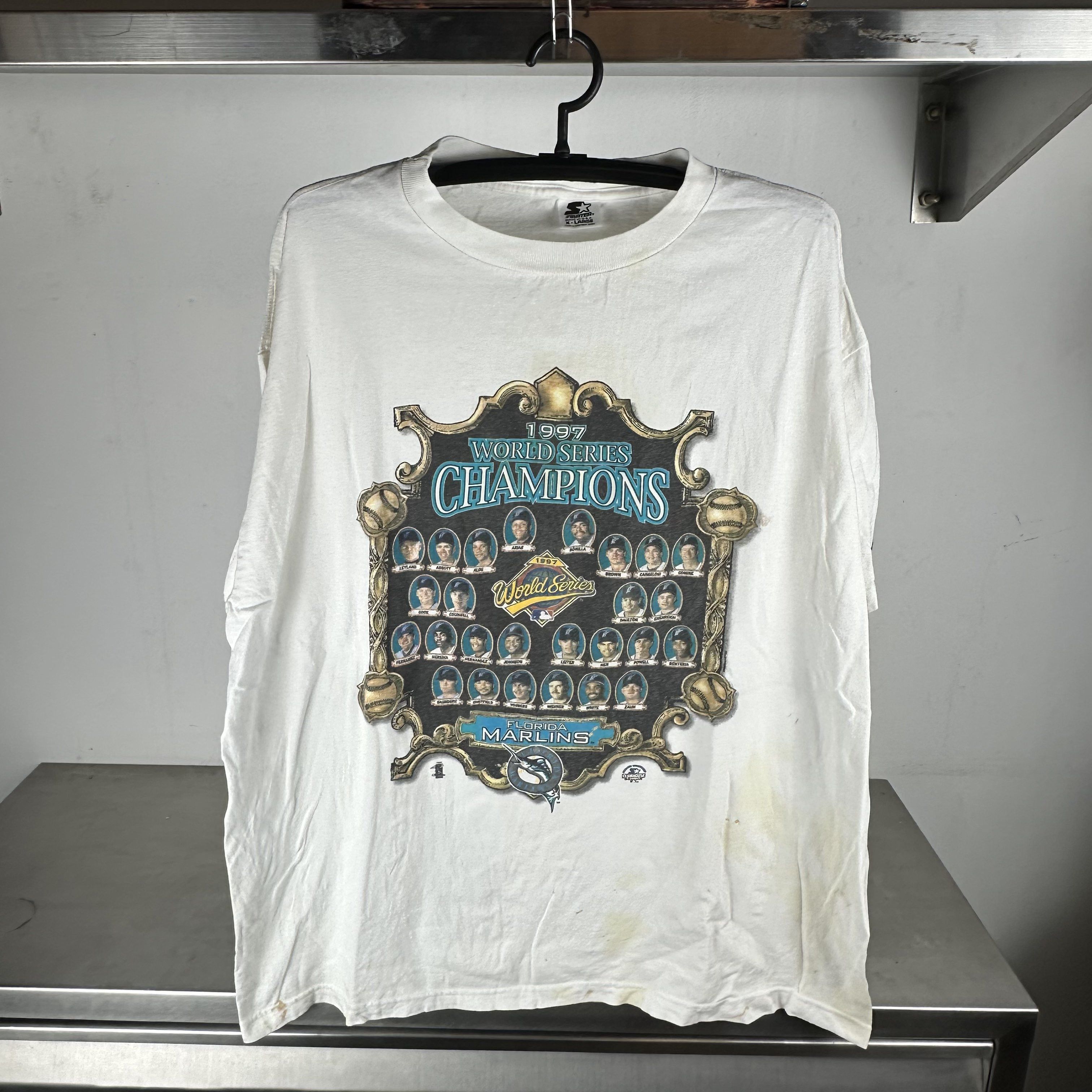 Vintage ​1997 Florida Marlins World Series Champions MLB T-Shirt Size US XL / EU 56 / 4 - 1 Thumbnail