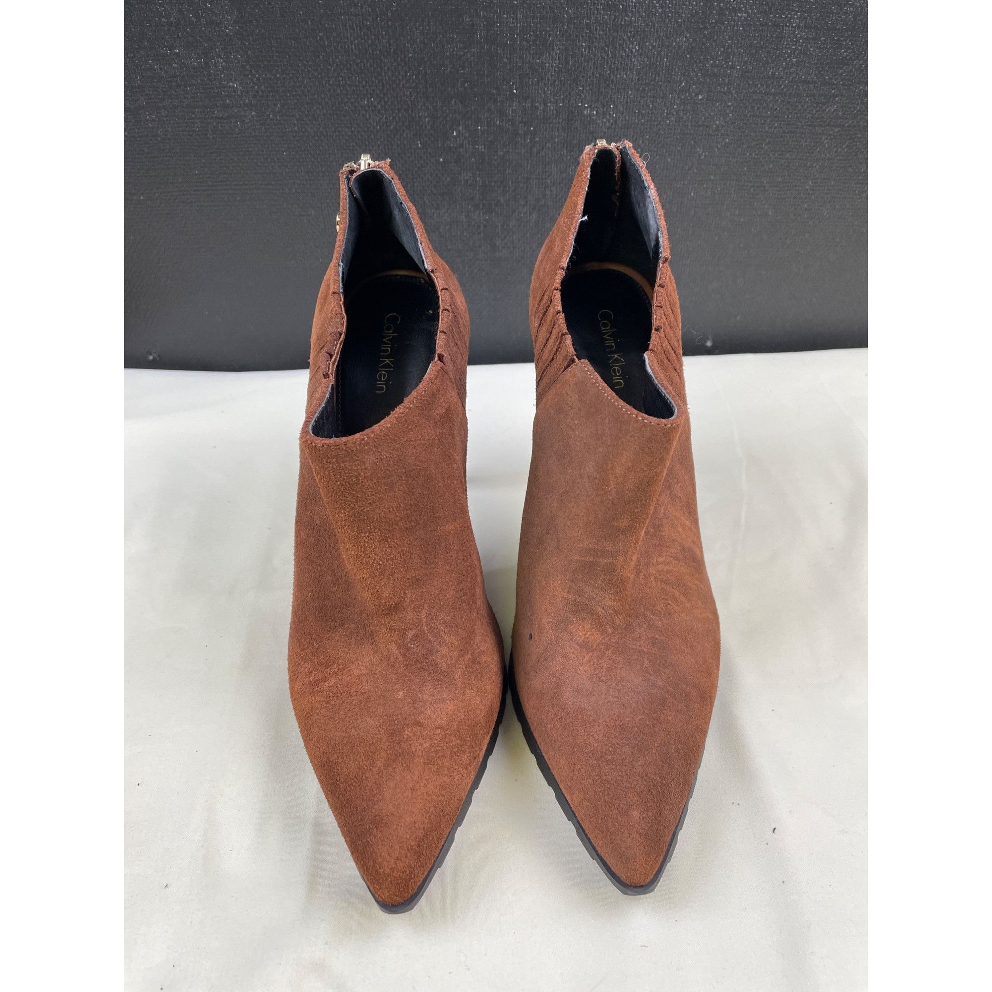 Calvin Klein Calvin Klein Women's Brown Suede Shoes/ Boots Heel 4.5" Size Size US 10 / IT 40 - 3 Thumbnail