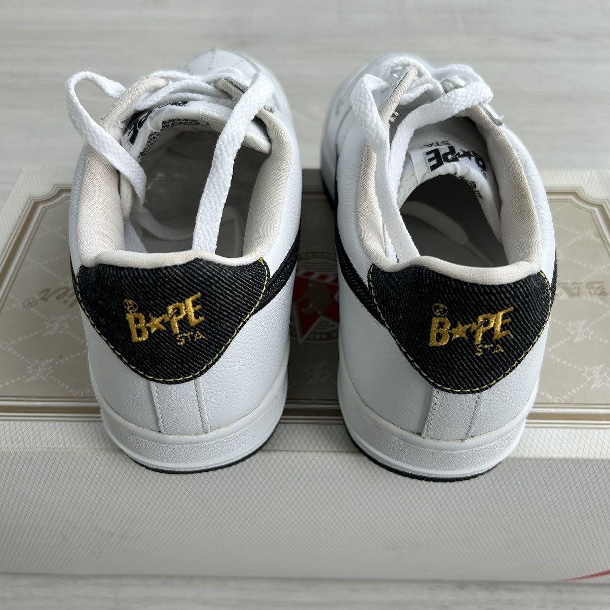 Bape VERY RARE OG 2001 A BATHING APE WHITE DENIM BAPESTA Size US 10 / EU 43 - 5 Thumbnail
