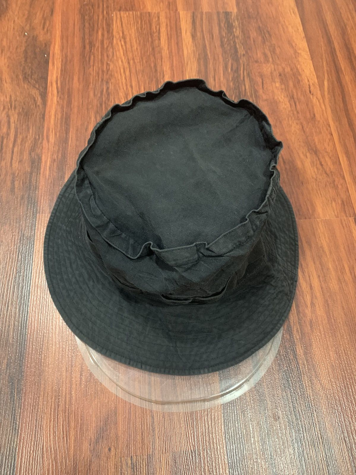 Issey Miyake Issey Miyake Bucket Size ONE SIZE - 1 Thumbnail