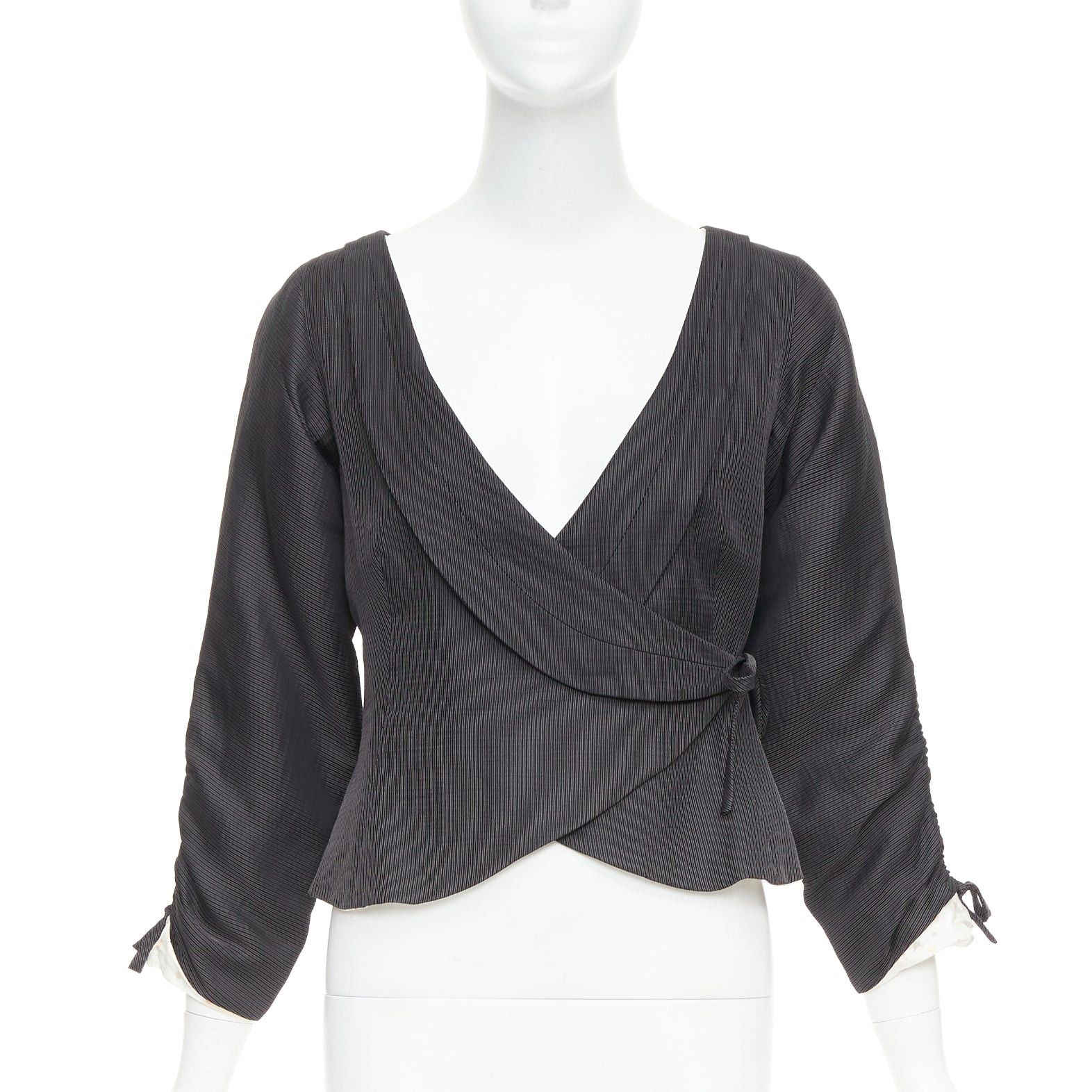 Giorgio Armani GIORGIO ARMANI grey ramie blend ruched kimono wrap crop blazer IT38 XS Size XS / US 0-2 / IT 36-38 - 1 Thumbnail