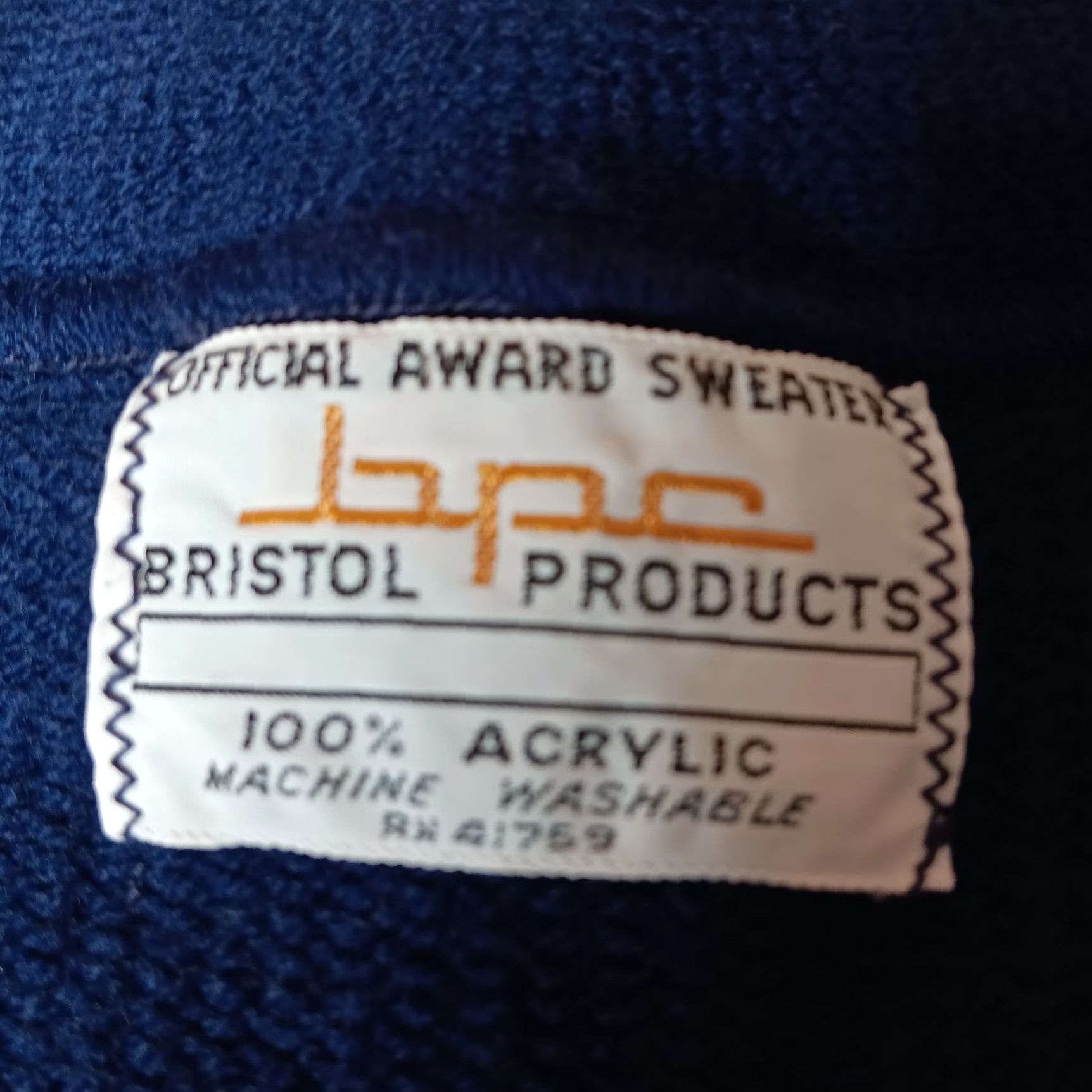Vintage VINTAGE Bristol Products Sweater Men L Blue Football Embroidered Grafton West Virginia Varsity Size US L / EU 52-54 / 3 - 6 Thumbnail