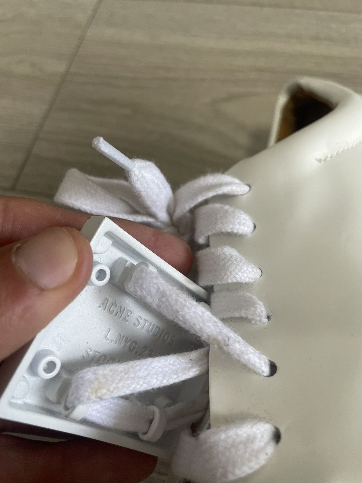 Acne Studios Acne Studios Adriana Patent White Low-Top Sneakers Size US 7 / IT 37 - 16 Thumbnail