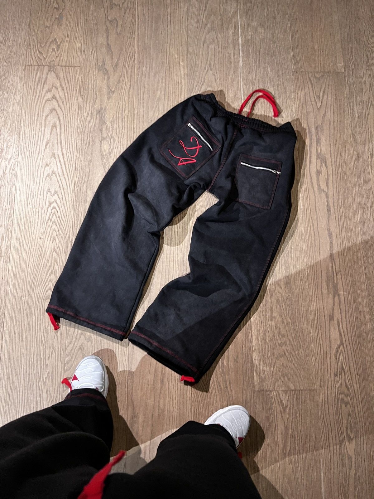 Other Dreamalot - Oversized jogger (Small 28 - 30 / 104cm Length ) Size US 30 / EU 46 - 6 Thumbnail