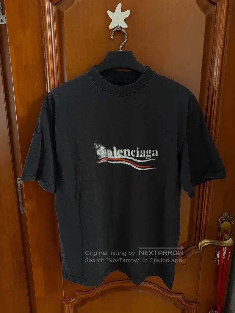 Balenciaga Balenciaga Black Blurred Wave Short Sleeve Size US S / EU 44-46 / 1 - 1 Thumbnail