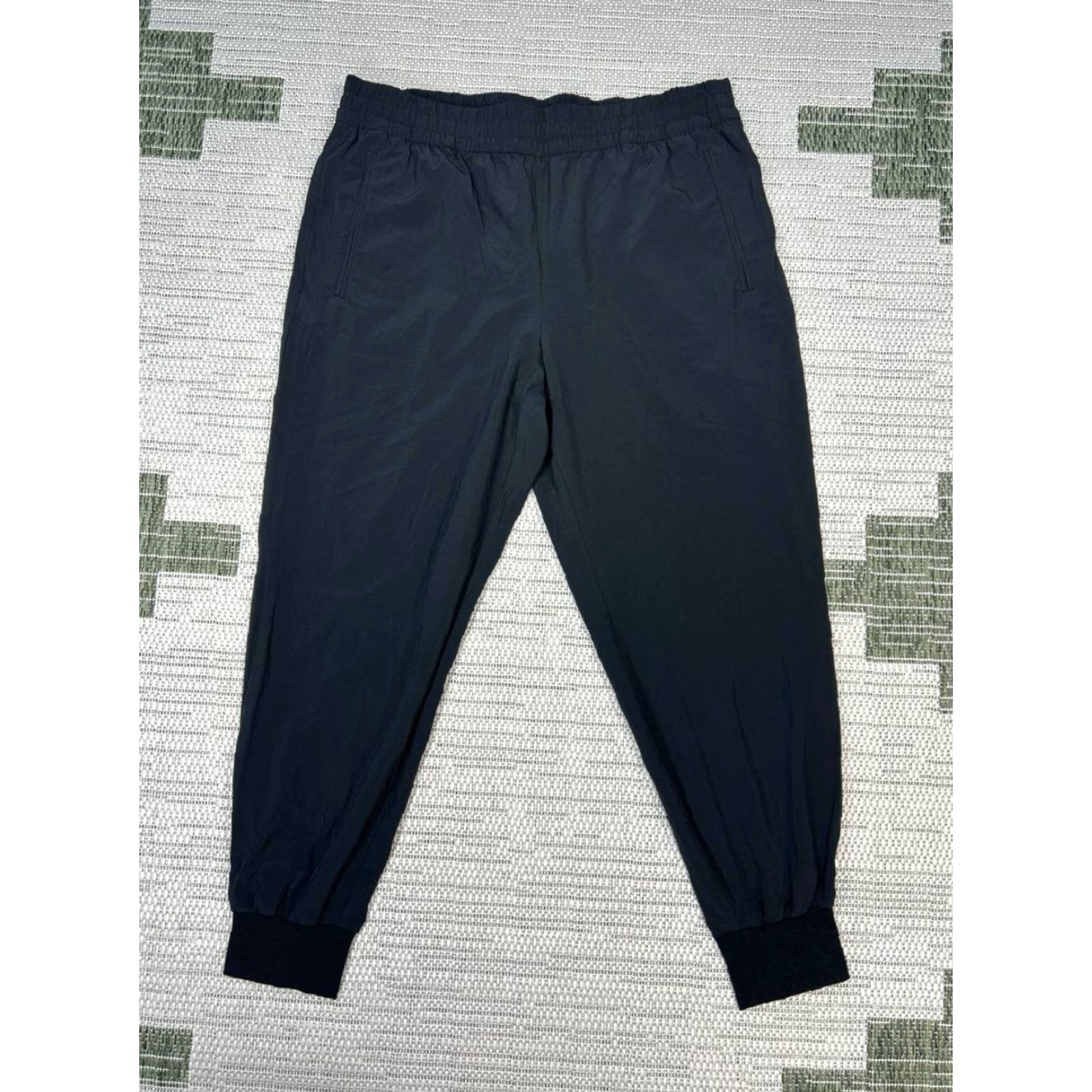 Banana Republic VINTAGE Banana Republic Airstretch Jogger Pants Women Large Petite Black Tapered Leg New Size 36" / US 14 / IT 50 - 2 Thumbnail