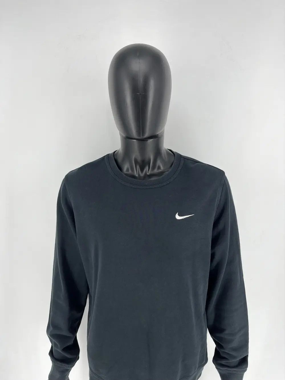 Nike × Vintage Vintage Nike Black Embroidery Logos Sweatshirt Crazy Style Size US L / EU 52-54 / 3 - 10 Thumbnail