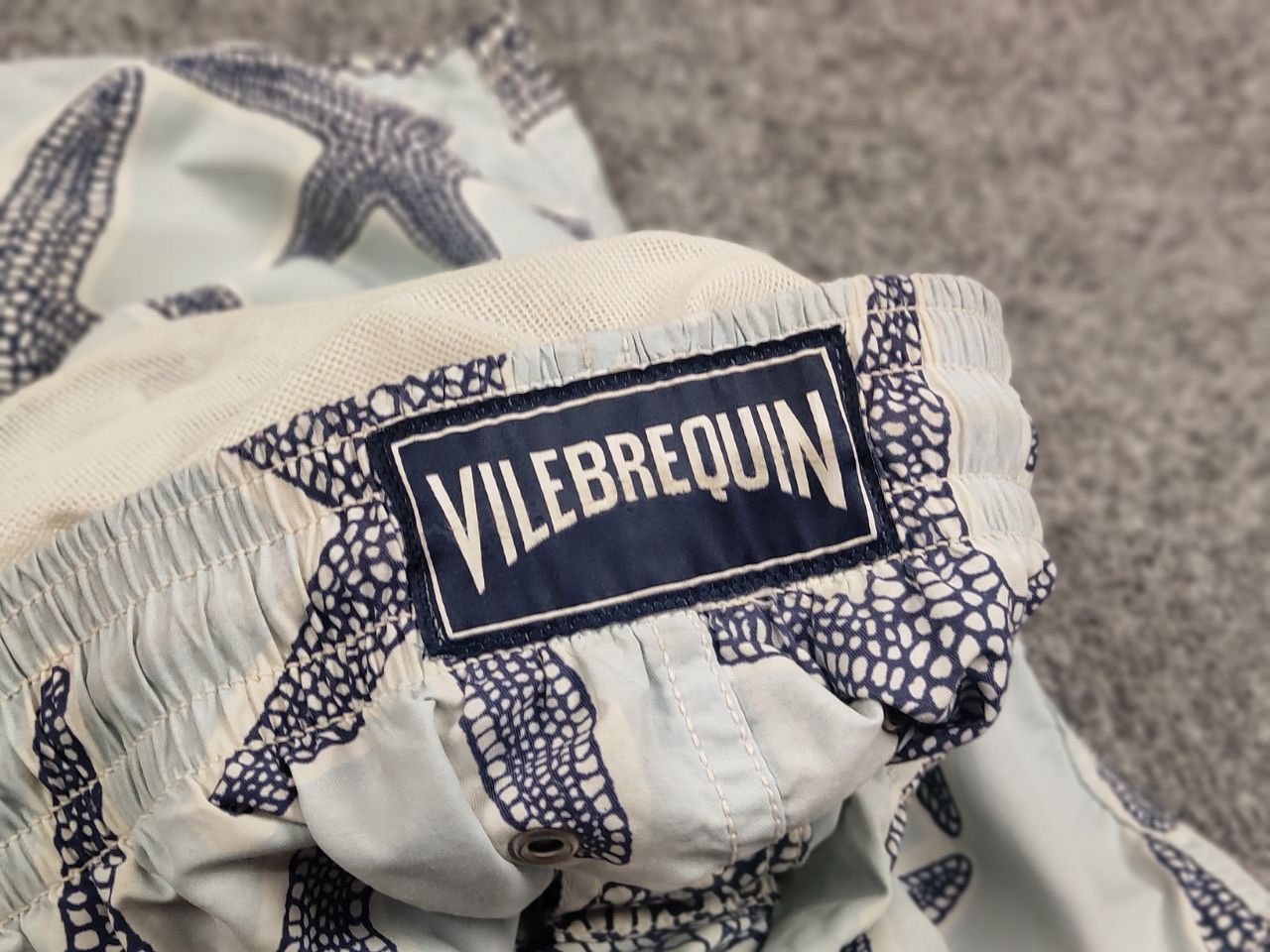 Vilebrequin Vilebrequin Design Casual printed Blue sea ​​pattern Shorts Size US 36 / EU 52 - 16 Thumbnail