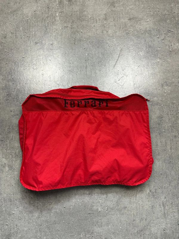 Designer × Ferrari vintage 90s ferrari zippered briefcase Size ONE SIZE - 1 Thumbnail