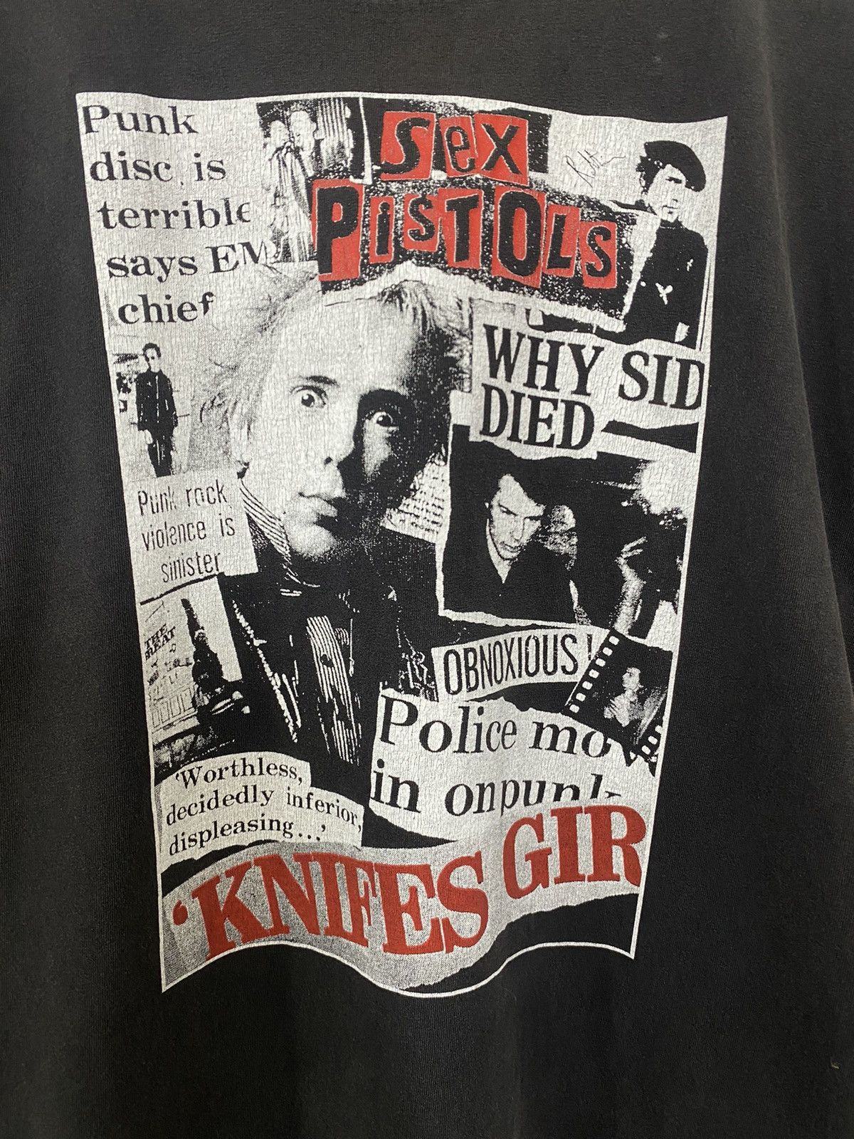 Band Tees ✅ SEX PISTOLS English punk rock band UK Knifes Girl shirt Size US M / EU 48-50 / 2 - 3 Thumbnail