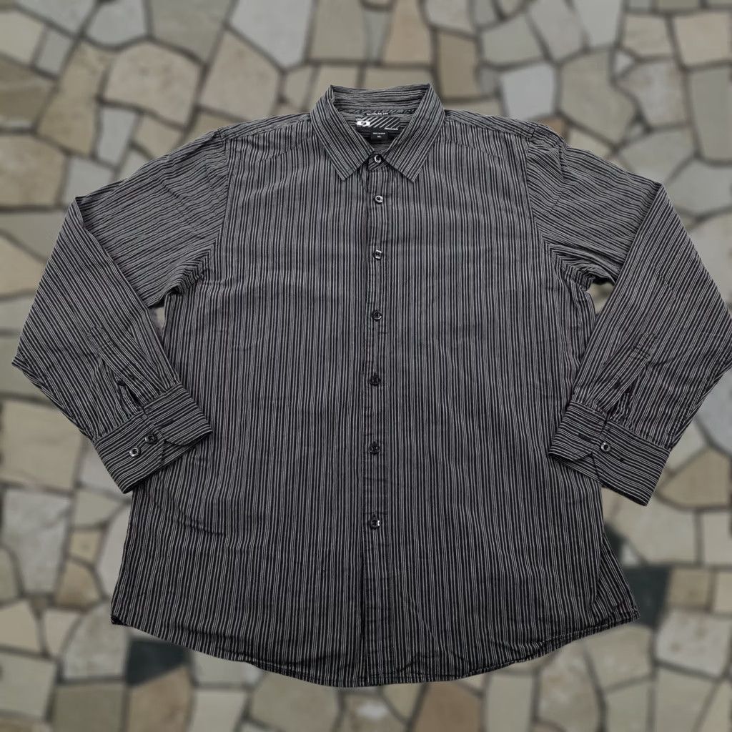 Oakley Oakley Shirt Mens XL Black Gray Striped Button Up Long Sleeve Casual Regular Fit Size US XL / EU 56 / 4 - 1 Thumbnail