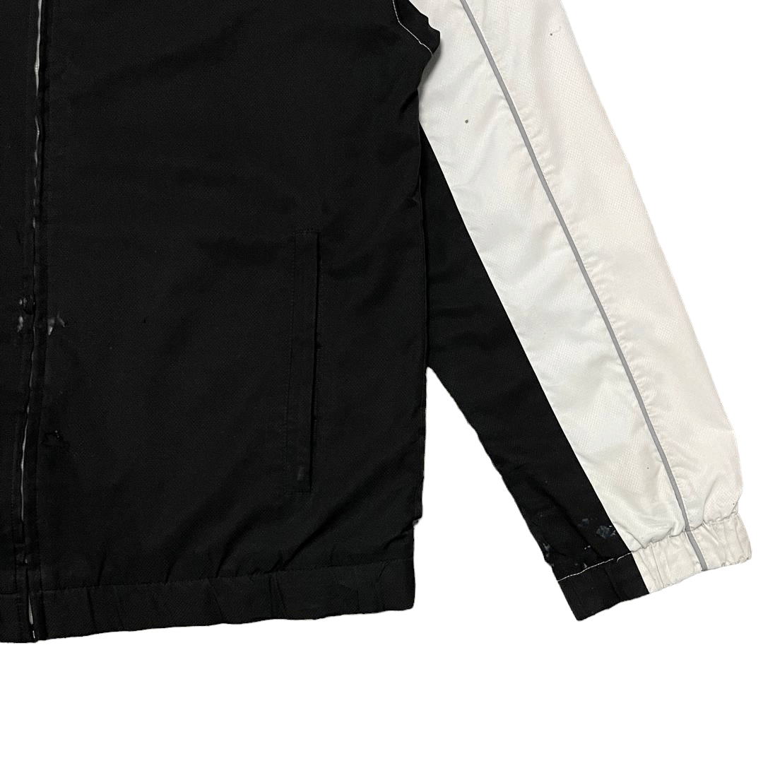 Lacoste Vintage Lacoste Sports Windbreaker Jacket Size US L / EU 52-54 / 3 - 4 Thumbnail