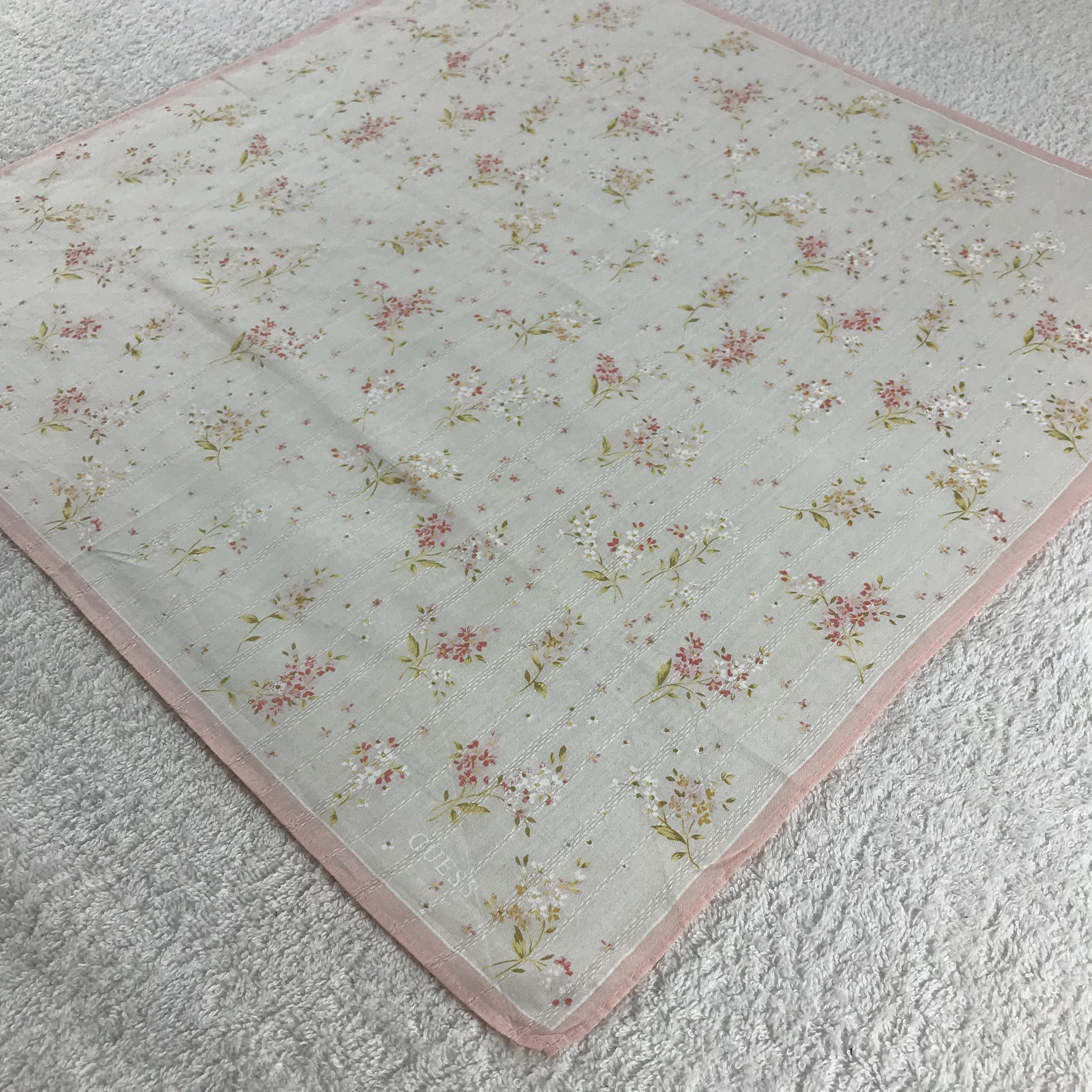 Guess × Vintage Guess Bandana / Handkerchief / Neckerchief - S114 Size ONE SIZE - 2 Thumbnail