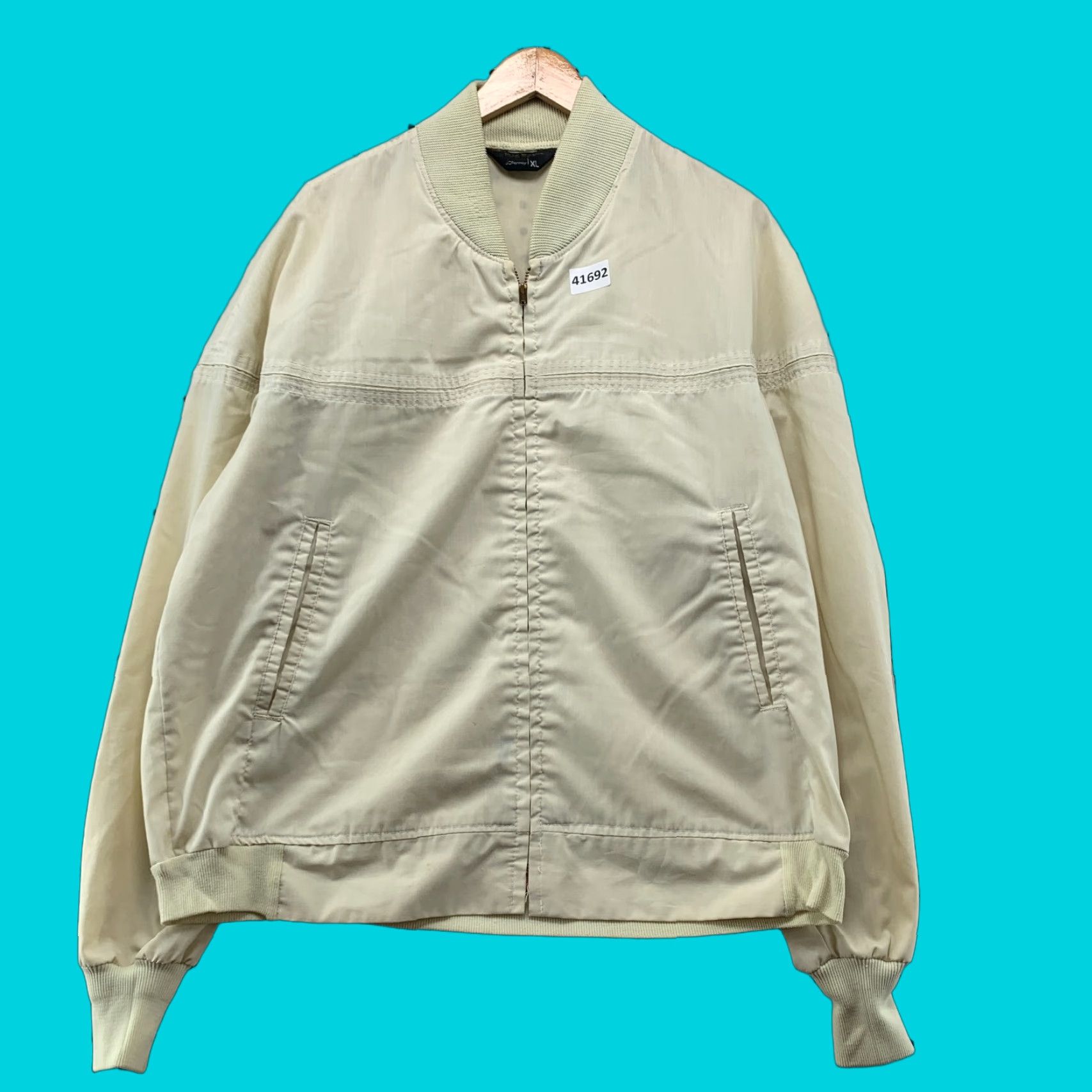 Penn VINTAGE J. C. Penney Lightweight Bomber Jacket Mens XL Ivory 70s Zipper Made USA 25x27 Mens Clothing Size US XL / EU 56 / 4 - 1 Thumbnail