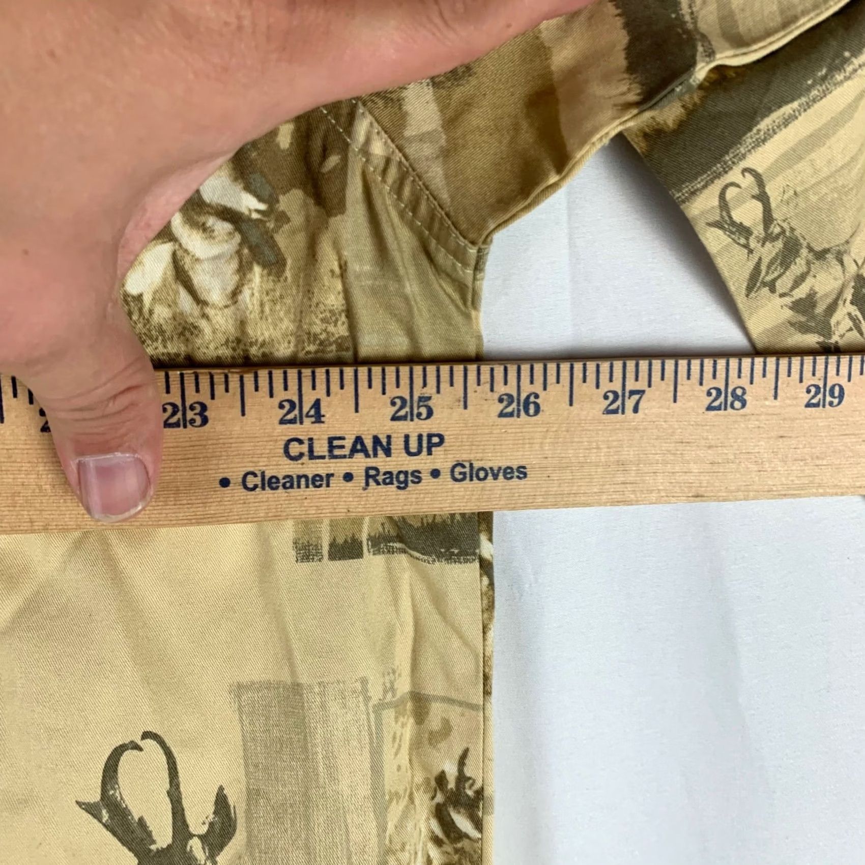 Vintage Columbia River Lodge Shirt Mens XL Tan Prairie Goat Print HM7106-115 Size US XL / EU 56 / 4 - 5 Thumbnail