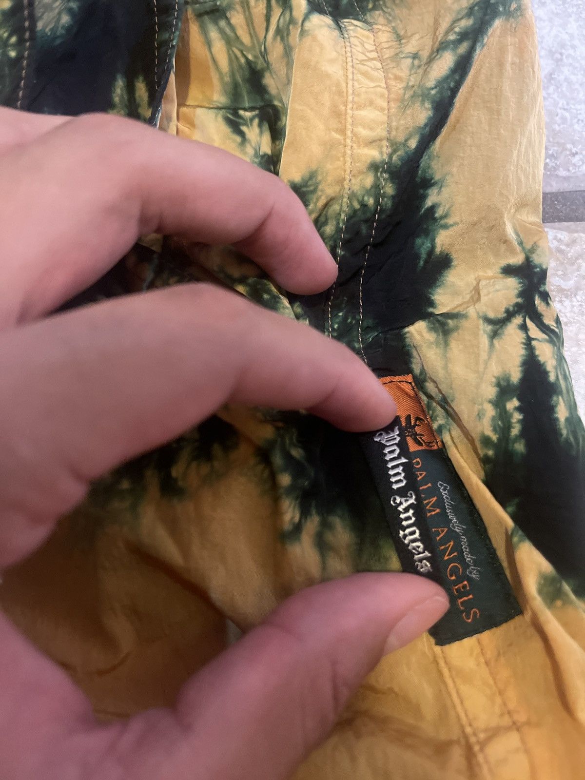 Palm Angels Palm Angles yellow tie die cargo pants Size US 34 / EU 50 - 11 Thumbnail