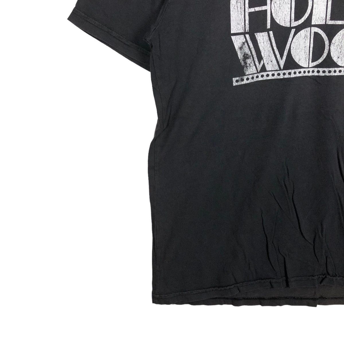 Japanese Brand VINTAGE WORNFREE HOLLYWOOD MOVIE T-SHIRT BIG LOGO Size US S / EU 44-46 / 1 - 3 Thumbnail
