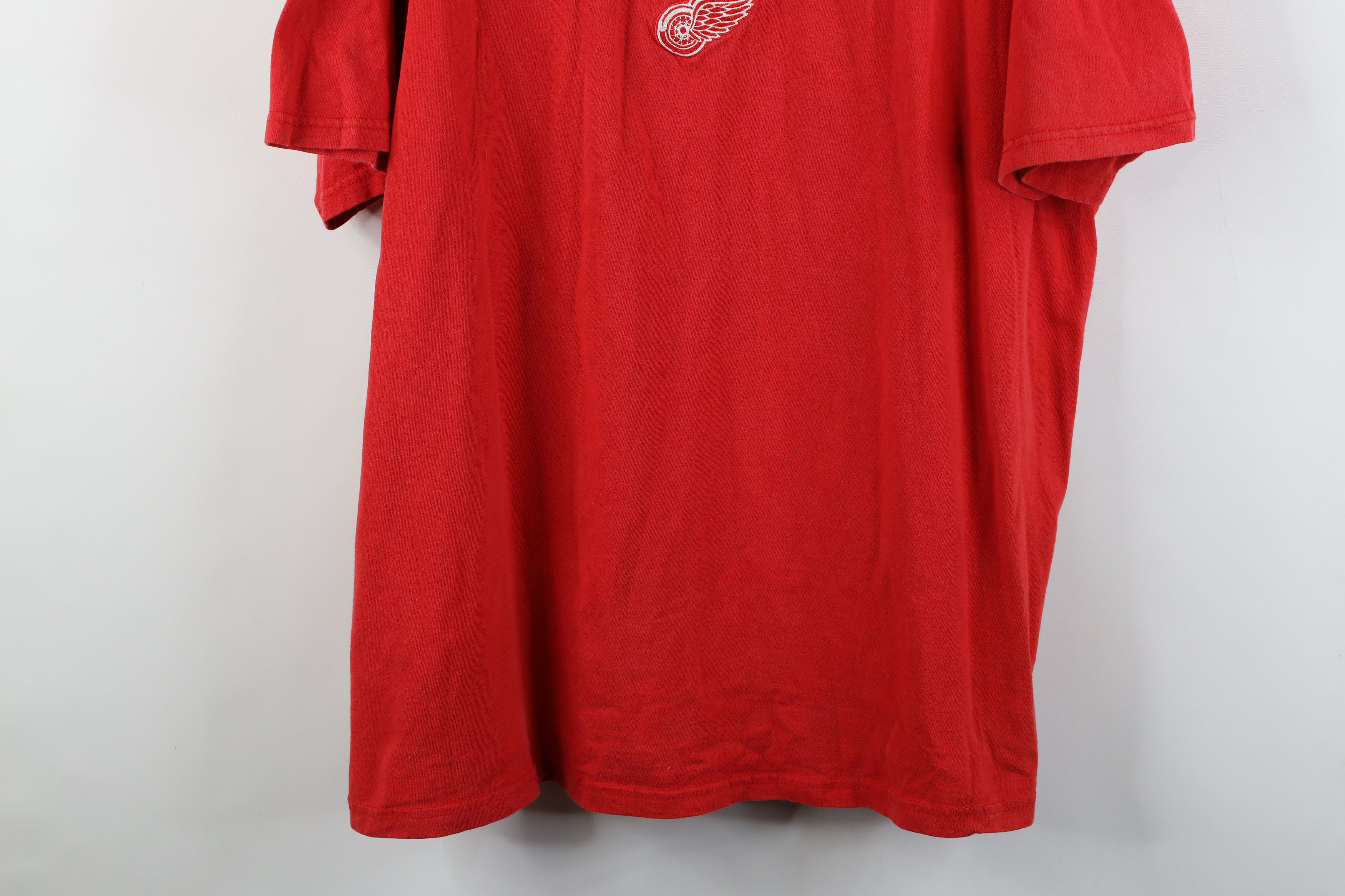 Vintage Vintage 90s Spell Out Detroit Red Wings Hockey T-Shirt Size US XXL / EU 58 / 5 - 3 Thumbnail