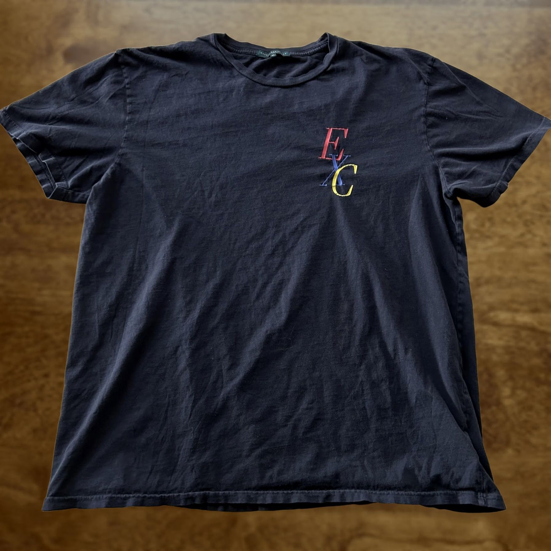 Vintage Extracurricular Shirt Mens XL Black EXC Monogram Golf Tee T-Shirt Made USA Shirt Graphic Print Mens XL Black EXC Monogram Golf Tee T-Shirt USA Size US XL / EU 56 / 4 - 1 Thumbnail