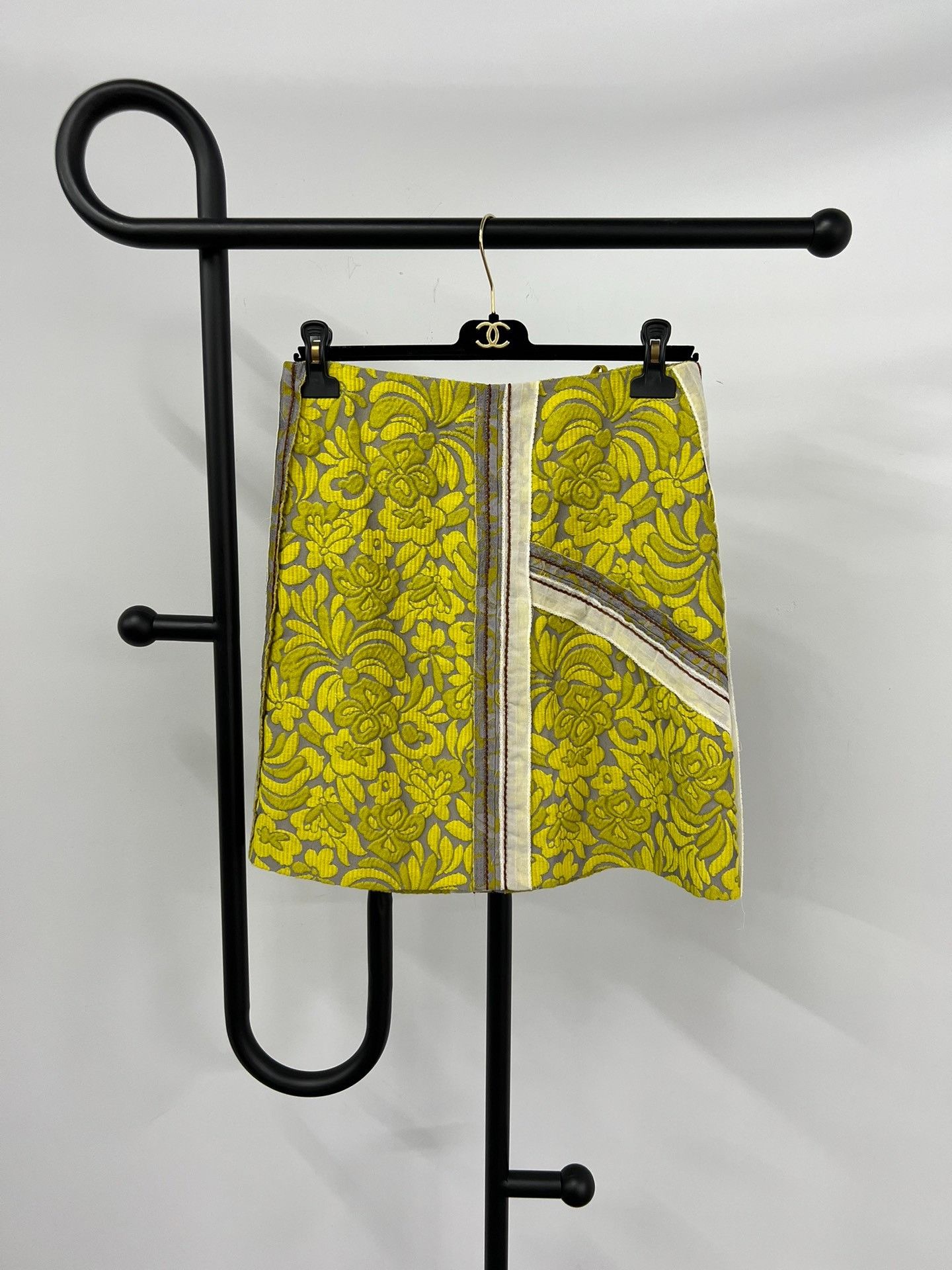Prada Prada Retro Yellow-Green Jacquard A-Line Skirt Size 42" / US 20 - 1 Thumbnail