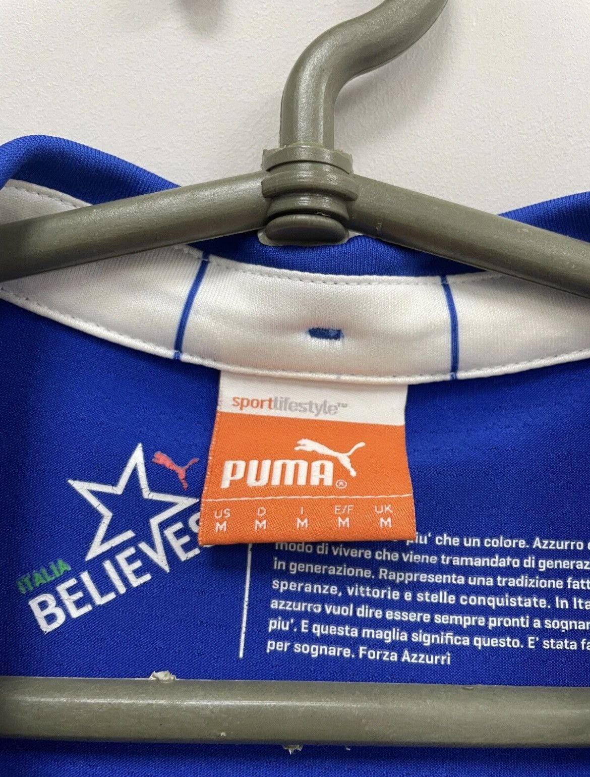 Puma ITALY 2014/2015 HOME SHIRT FOOTBALL SOCCER JERSEY PUMA Size US M / EU 48-50 / 2 - 4 Thumbnail