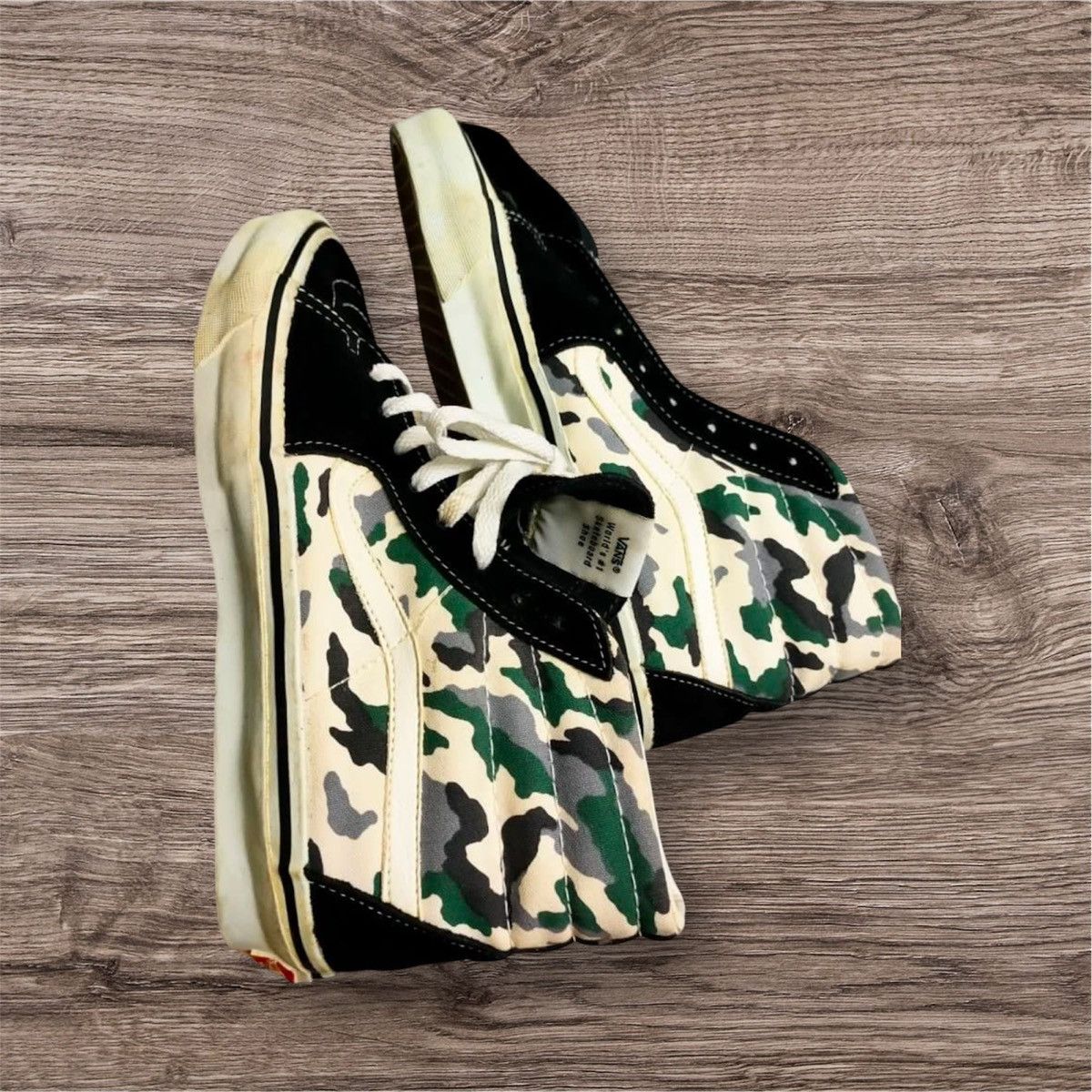 Vans VINTAGE VANS USA 80s LIKE NEW CONDITION Size US 9.5 / EU 42-43 - 2 Thumbnail